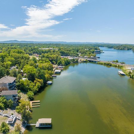 Ember'S View, Spa City Jewel- Lovely Lake Condo Hot Springs Bagian luar foto