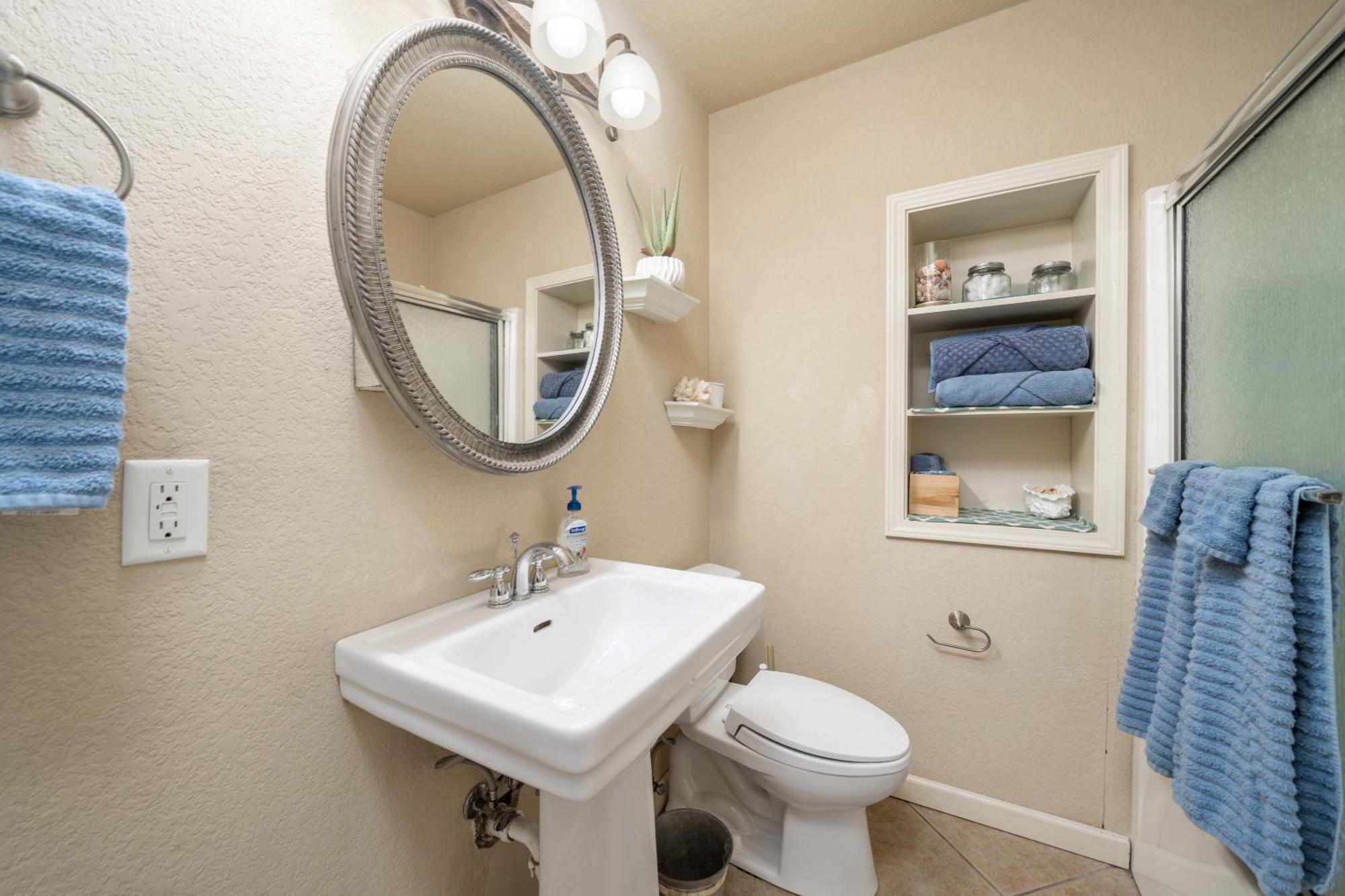Ember'S View, Spa City Jewel- Lovely Lake Condo Hot Springs Bagian luar foto